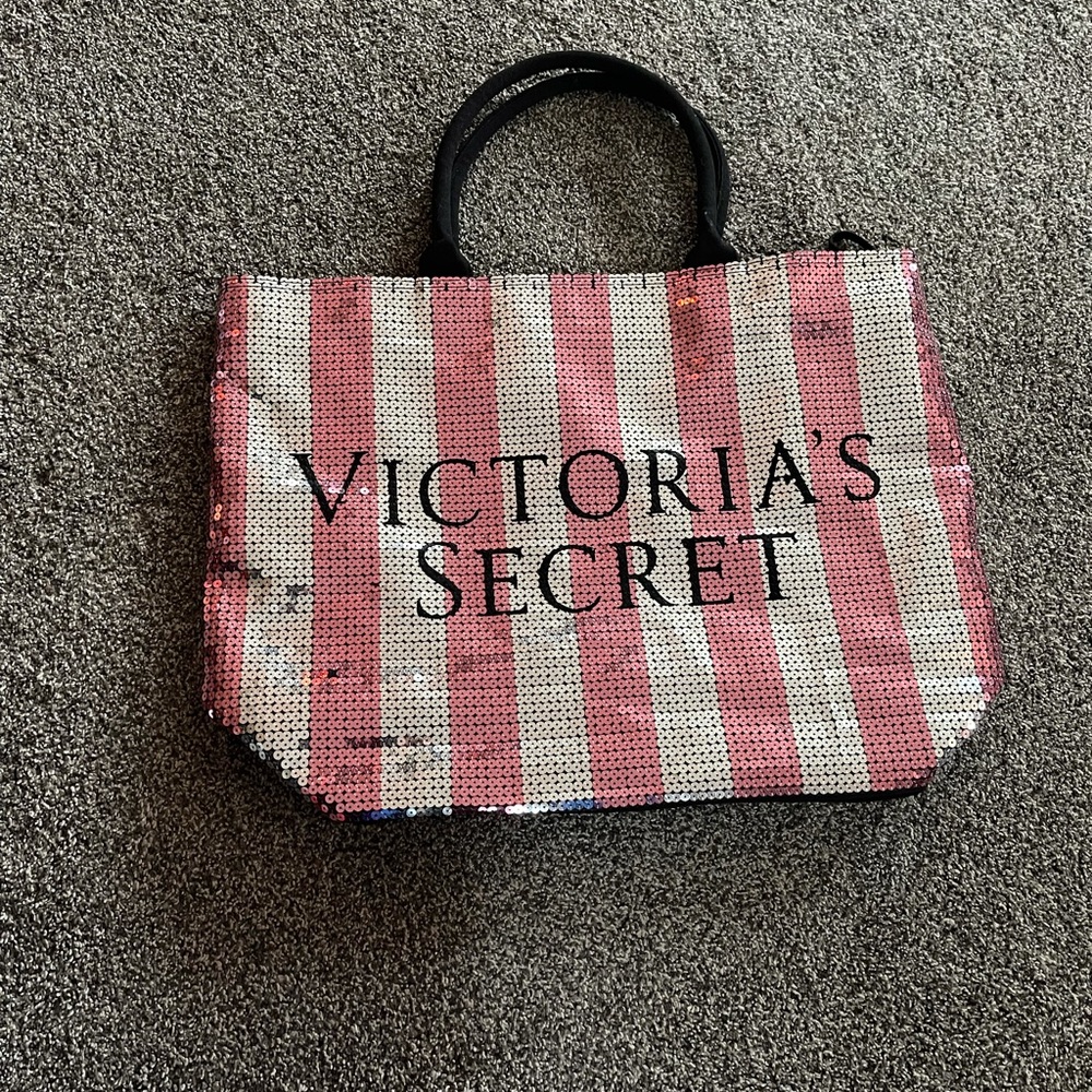 Victoria’s secret tote bag